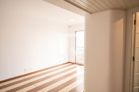 Sala de apartamento à venda com 2 quartos, 55m² em Parque Imperial, São Paulo