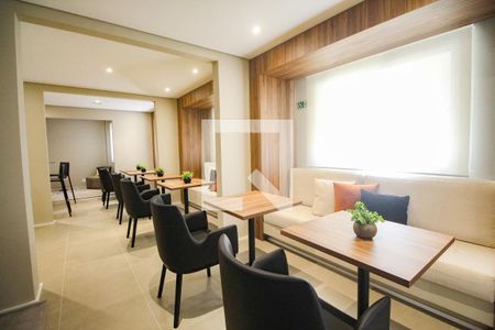 Apartamento para alugar com 28m², 1 quarto e sem vagaÁrea Comum- salão de festas