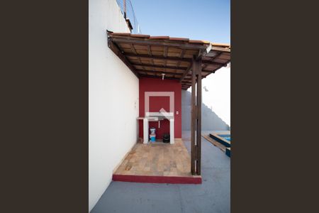 Casa para alugar com 273m², 3 quartos e 4 vagasVaranda