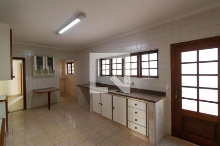 Casa para alugar com 273m², 3 quartos e 4 vagasCozinha
