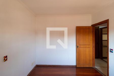 Casa para alugar com 273m², 3 quartos e 4 vagasQuarto 01