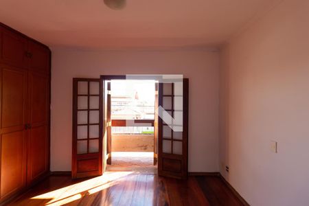 Casa para alugar com 273m², 3 quartos e 4 vagasSuíte