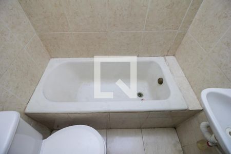 Studio para alugar com 75m², 1 quarto e sem vaga Studio para alugar com 75m², 1 quarto e sem vagaBanheiro