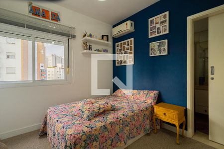 Apartamento à venda com 250m², 4 quartos e 4 vagasSuíte 3