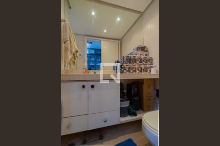 Apartamento à venda com 250m², 4 quartos e 4 vagasBanheiro da Suíte 2