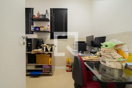 Apartamento à venda com 250m², 4 quartos e 4 vagasQuarto de Serviço