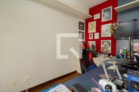 Apartamento à venda com 250m², 4 quartos e 4 vagasEscritório