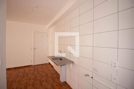 Cozinha e Área de Serviço de apartamento para alugar com 2 quartos, 42m² em Jardim Brasília (zona Leste), São Paulo