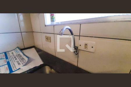 Casa à venda com 170m², 3 quartos e 4 vagas Casa à venda com 170m², 3 quartos e 4 vagasCozinha