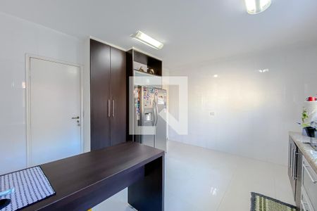 Casa à venda com 230m², 3 quartos e 4 vagasCozinha