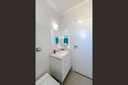 Casa à venda com 230m², 3 quartos e 4 vagasBanheiro da Suíte 3