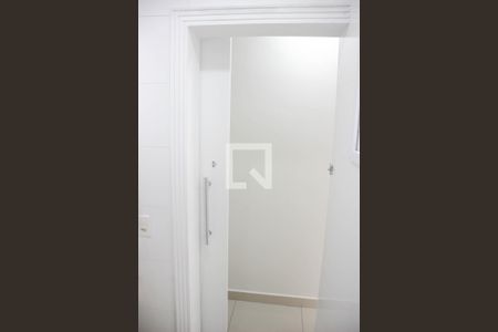 Casa à venda com 110m², 3 quartos e 2 vagas Casa à venda com 110m², 3 quartos e 2 vagasBanheiro