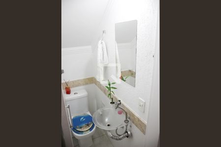 Casa à venda com 110m², 3 quartos e 2 vagas Casa à venda com 110m², 3 quartos e 2 vagaslavabo