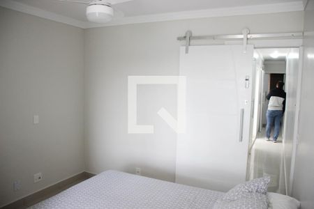 Casa à venda com 110m², 3 quartos e 2 vagas Casa à venda com 110m², 3 quartos e 2 vagasQuarto 1