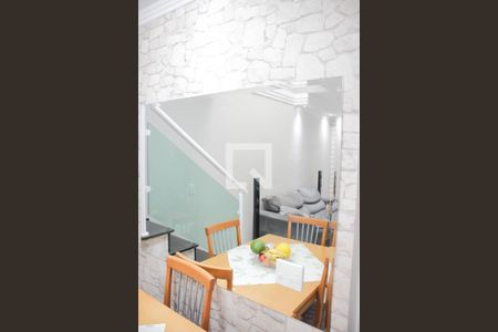 Casa à venda com 110m², 3 quartos e 2 vagas Casa à venda com 110m², 3 quartos e 2 vagasSala de Jantar