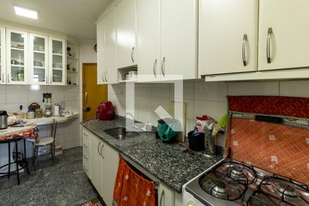 Apartamento à venda com 125m², 3 quartos e 3 vagas Apartamento à venda com 125m², 3 quartos e 3 vagasCozinha