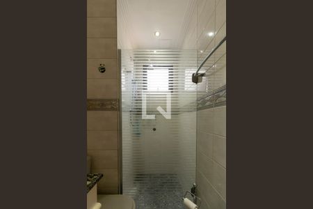 Apartamento à venda com 125m², 3 quartos e 3 vagas Apartamento à venda com 125m², 3 quartos e 3 vagasBanheiro da Suíte 1