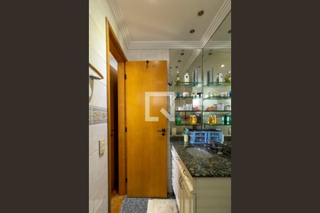 Apartamento à venda com 125m², 3 quartos e 3 vagas Apartamento à venda com 125m², 3 quartos e 3 vagasBanheiro da Suíte 1