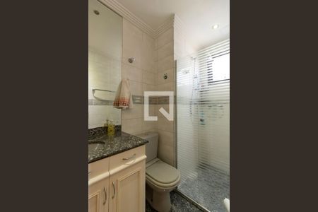 Apartamento à venda com 125m², 3 quartos e 3 vagas Apartamento à venda com 125m², 3 quartos e 3 vagasBanheiro da Suíte 1