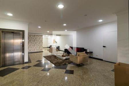 Apartamento à venda com 125m², 3 quartos e 3 vagas Apartamento à venda com 125m², 3 quartos e 3 vagasHall social