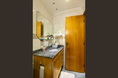 Apartamento à venda com 125m², 3 quartos e 3 vagas Apartamento à venda com 125m², 3 quartos e 3 vagasBanheiro da Suíte 2