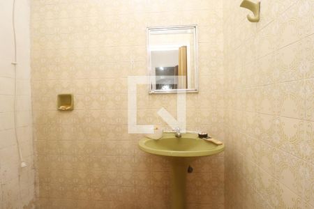 Casa à venda com 120m², 3 quartos e 2 vagasBanheiro da Suíte