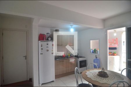 Sala de apartamento para alugar com 2 quartos, 48m² em Fátima, Canoas