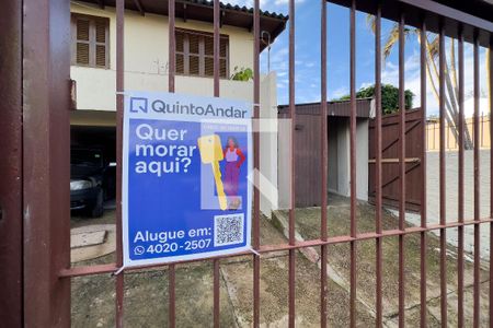 Casa para alugar com 50m², 2 quartos e 1 vaga Casa para alugar com 50m², 2 quartos e 1 vagaFachada
