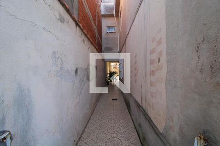 Casa à venda com 240m², 3 quartos e 1 vagaQuintal lateral