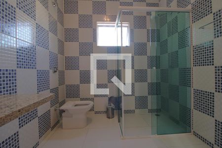 Casa à venda com 240m², 3 quartos e 1 vagaBanheiro comum