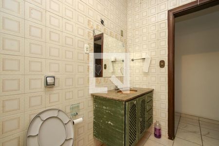 Casa de condomínio para alugar com 180m², 3 quartos e 2 vagasBanheiro