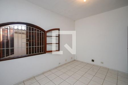 Casa de condomínio para alugar com 180m², 3 quartos e 2 vagasQuarto 2