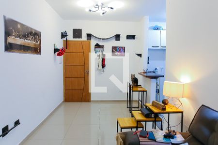 Sala de apartamento à venda com 2 quartos, 64m² em Vila Curuçá, Santo André