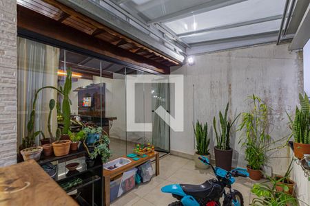 Apartamento à venda com 108m², 2 quartos e 2 vagasVaranda- Cobertura