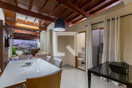 Apartamento à venda com 108m², 2 quartos e 2 vagasCobertura