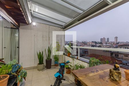 Apartamento à venda com 108m², 2 quartos e 2 vagasVaranda- Cobertura