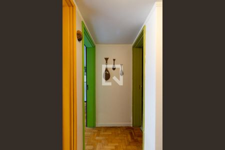 Apartamento à venda com 152m², 4 quartos e 1 vagaCorredor