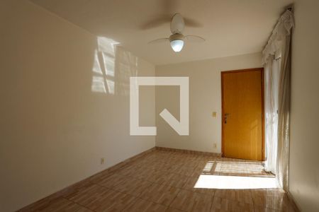 Sala  de apartamento para alugar com 2 quartos, 50m² em Bairro Jardim Nossa Senhora das Graças, Cotia