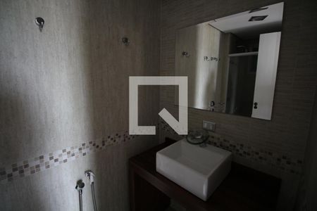 Apartamento para alugar com 105m², 3 quartos e 2 vagasBanheiro da Suíte