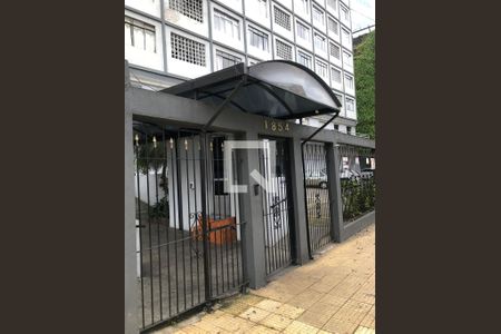 Apartamento à venda com 50m², 1 quarto e sem vagaFachada e portaria