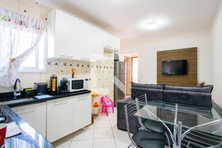 Sala/Cozinha de apartamento à venda com 2 quartos, 80m² em Parque Gerassi, Santo André