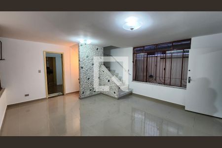 Sala de casa para alugar com 3 quartos, 200m² em Campo Grande, Santos