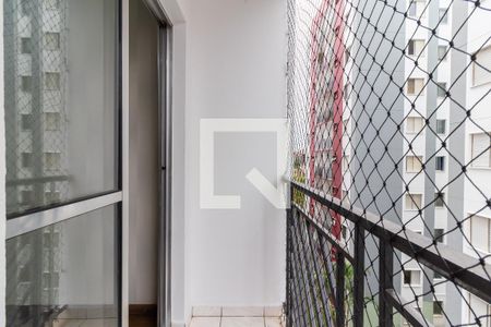 Varanda da Sala de apartamento à venda com 2 quartos, 53m² em Vila Carmosina, São Paulo