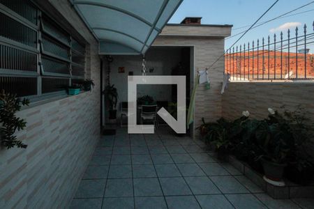 Casa à venda com 360m², 3 quartos e 3 vagas Casa à venda com 360m², 3 quartos e 3 vagasQuintal