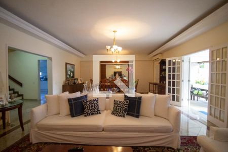 Sala de casa de condomínio à venda com 5 quartos, 610m² em Barra da Tijuca, Rio de Janeiro