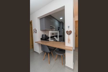 Apartamento à venda com 53m², 2 quartos e sem vagaCozinha