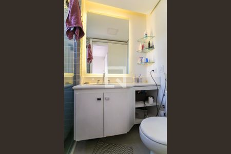 Apartamento à venda com 193m², 3 quartos e 3 vagasBanheiro da Suíte 2