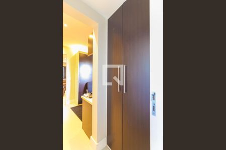 Apartamento à venda com 193m², 3 quartos e 3 vagasEscritório