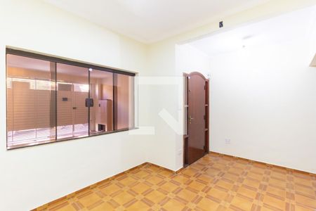 Sala 1 de casa para alugar com 4 quartos, 245m² em Ipiranga, São Paulo