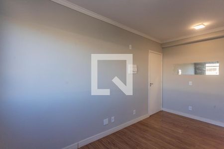 Sala  de apartamento para alugar com 2 quartos, 45m² em Canhema, Diadema